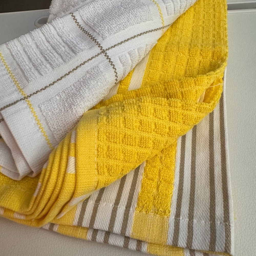 NWT Martha Stewart 3pc kitchen towel set